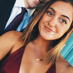 Meet your Posher, Alexandra